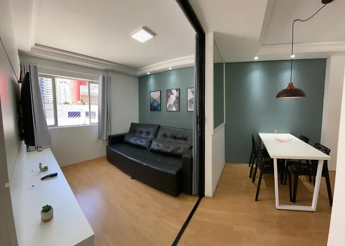 101- Lindo Apartamento Amplo E Decorado, 2 Quartos, Sala, Cozinha Completa, Mobiliario Moderno, Lavanderia , Excelente Localizacao No Bairro Bigorrilho